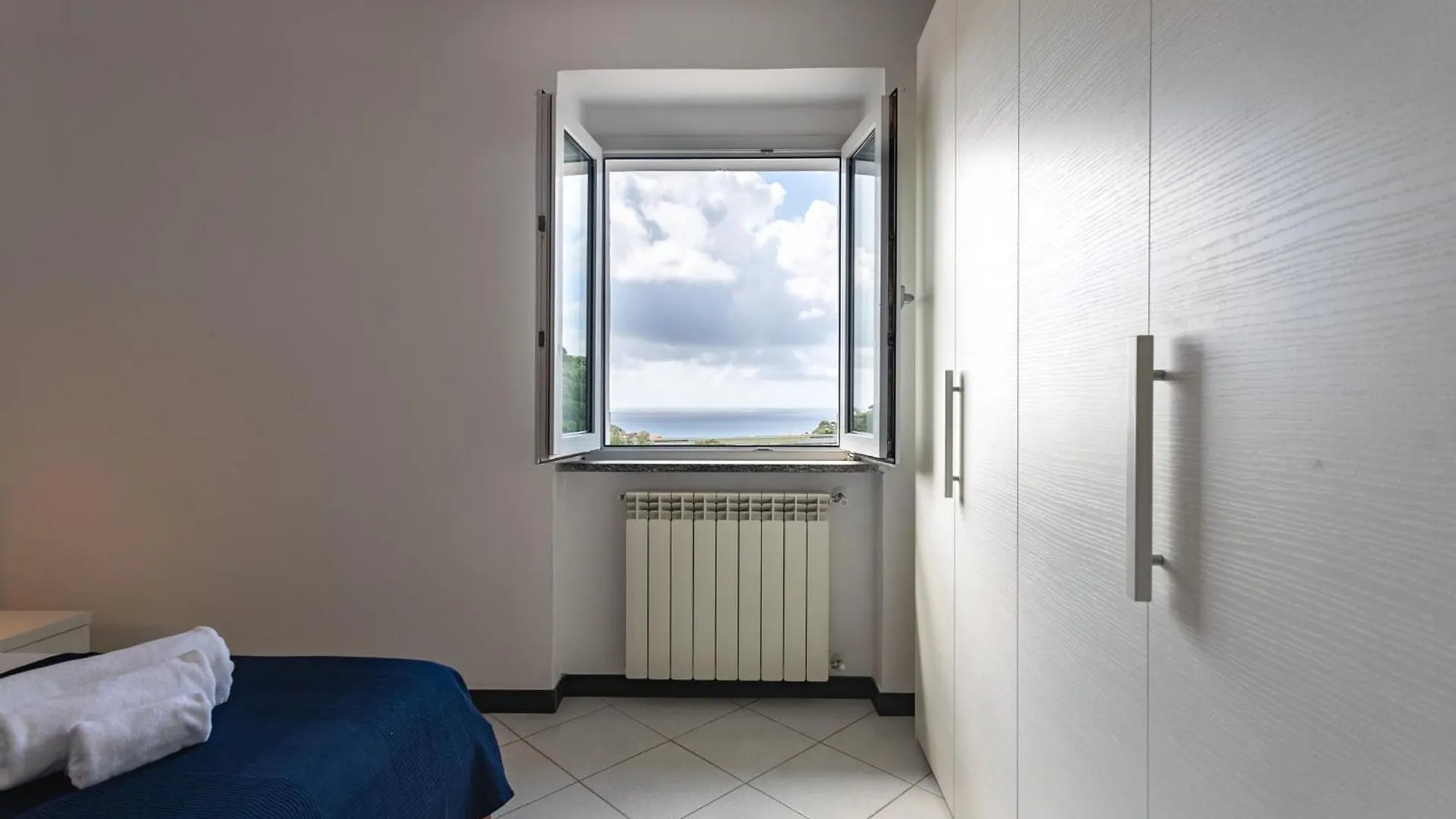 Villa Zafferano Suites - Origano Celle Ligure Apartment