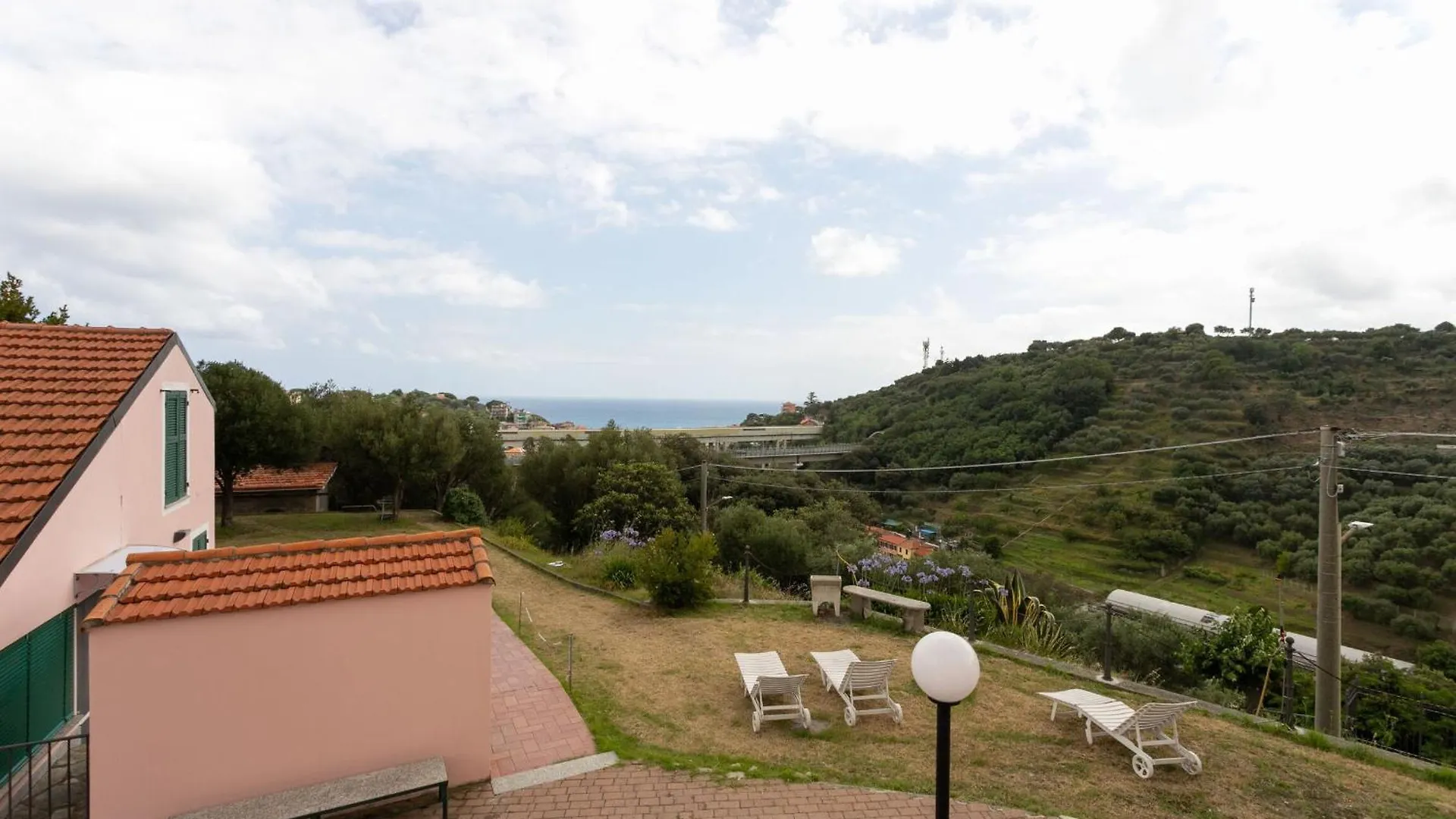 Villa Zafferano Suites - Origano Celle Ligure