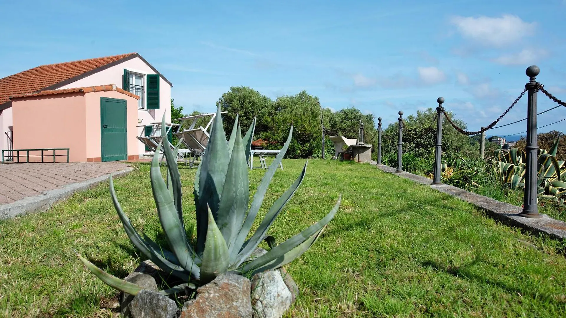 Villa Zafferano Suites - Origano Celle Ligure Apartment