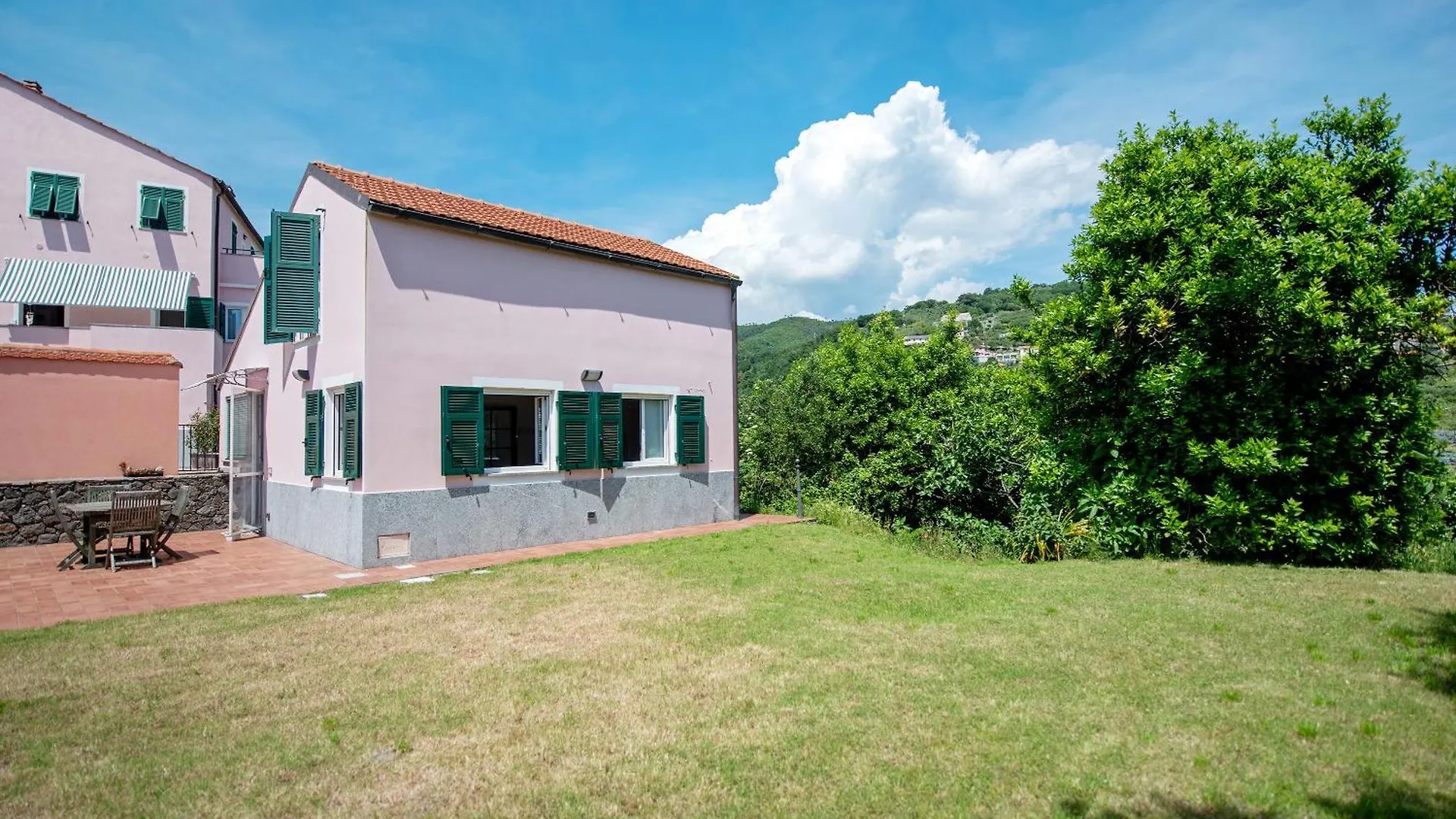 Villa Zafferano Suites - Origano Celle Ligure Italy