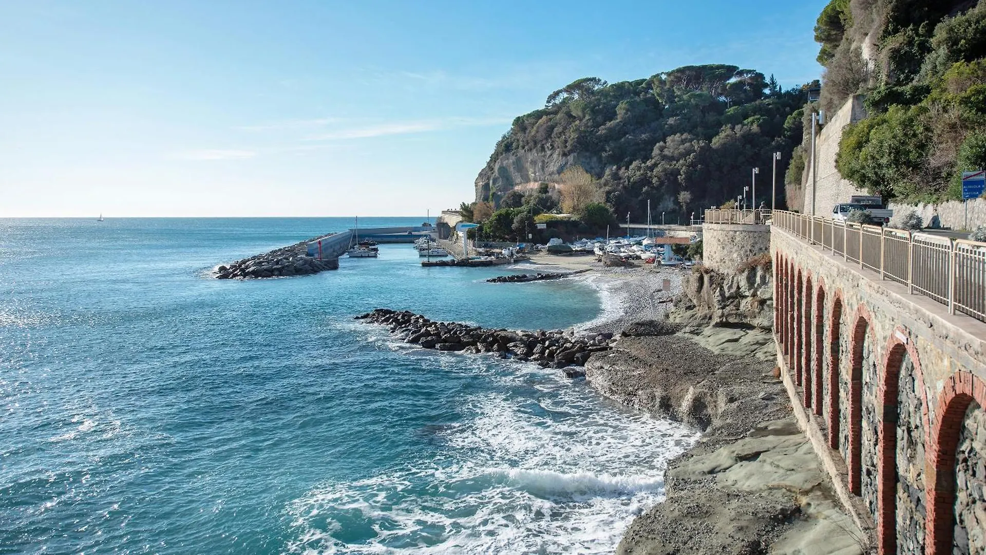 Villa Zafferano Suites - Origano Celle Ligure